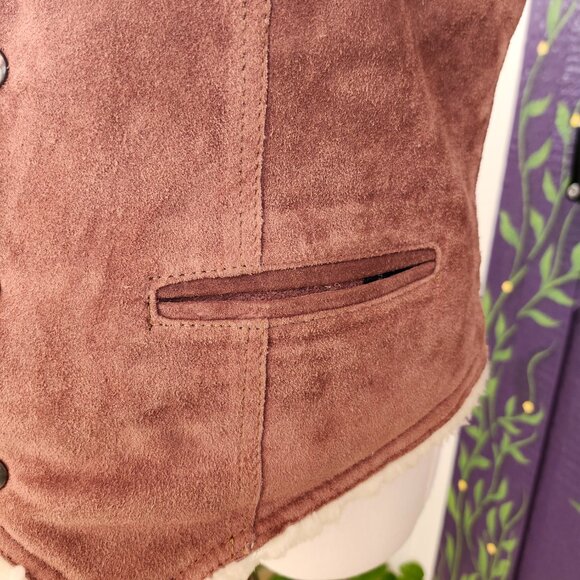 Vintage 1970's OUI Reversible Brown Leather & Sherpa Vest - Picture 4 of 16